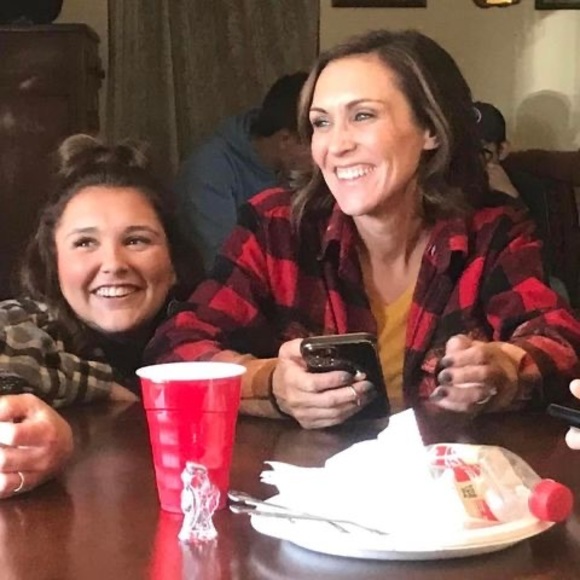 Meet your Posher, Megan - Picture 1 of 1